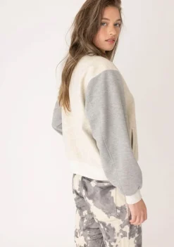 Blazers & Jasjes|Jassen><noscript><img width=