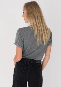 Shirts><noscript><img width=