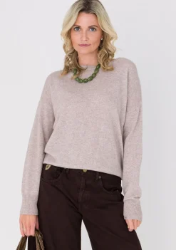 Truien><noscript><img width=