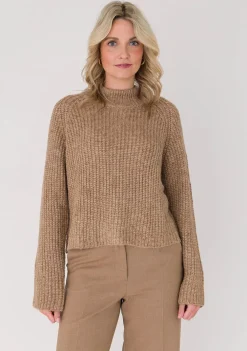 Truien><noscript><img width=