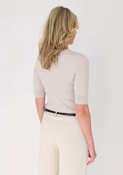 Truien><noscript><img width=