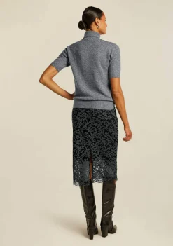 Truien><noscript><img width=