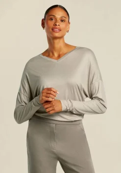 Shirts><noscript><img width=