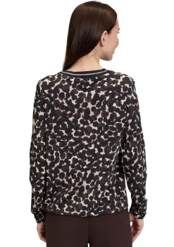 Shirts><noscript><img width=