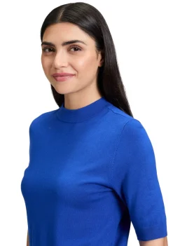 Truien><noscript><img width=