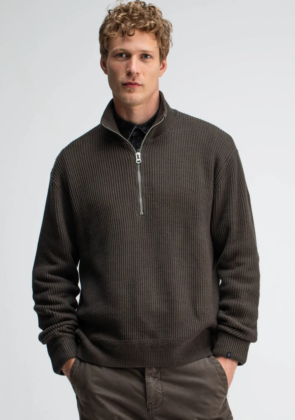 Truien>BUTCHER OF BLUE TRUI Bruin