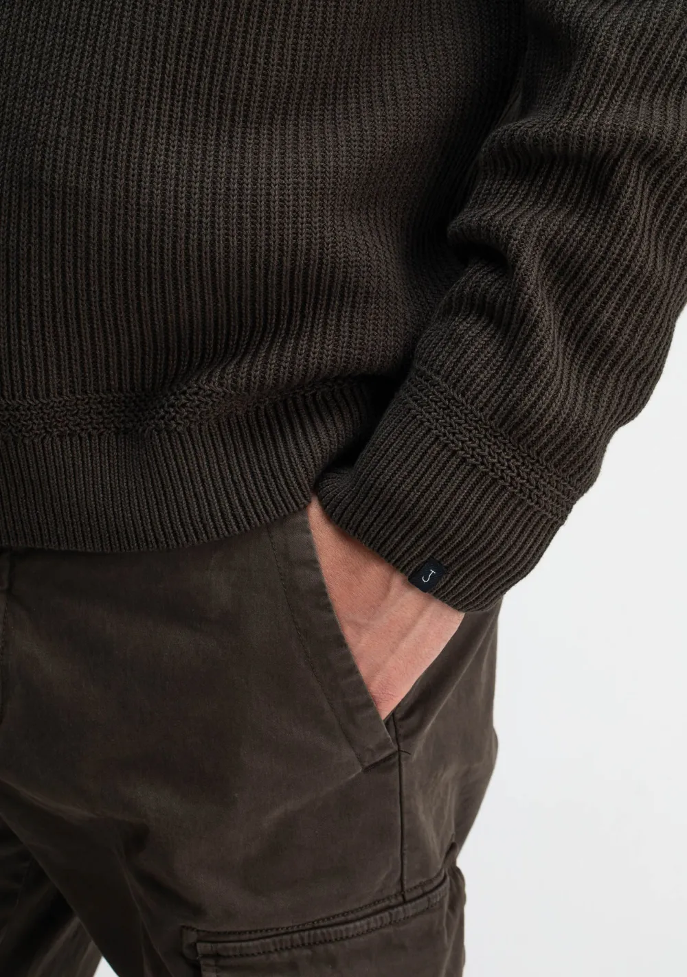 Truien>BUTCHER OF BLUE TRUI Bruin