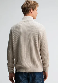 Truien><noscript><img width=