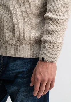 Truien><noscript><img width=