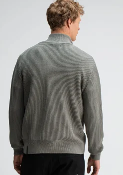 Truien><noscript><img width=