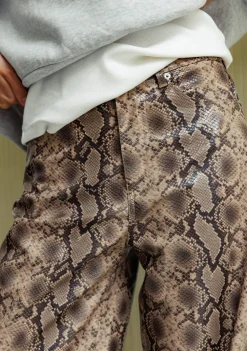 Broeken><noscript><img width=