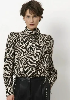 Blouses><noscript><img width=