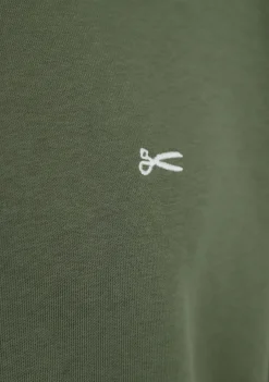 Truien><noscript><img width=