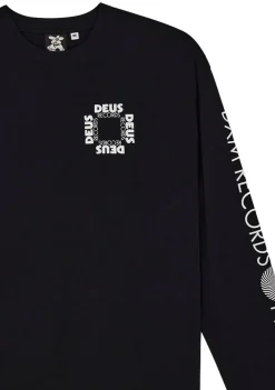 Shirts><noscript><img width=