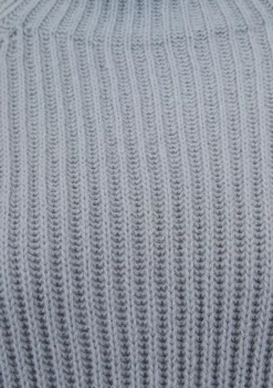 Truien><noscript><img width=