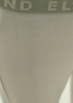 Broeken><noscript><img width=