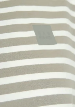 Shirts><noscript><img width=