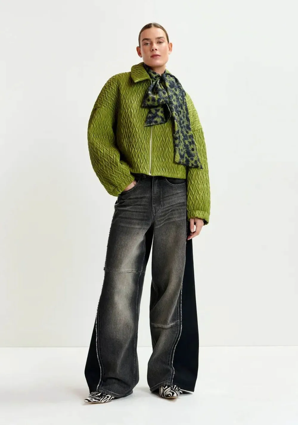 Blazers & Jasjes|Jassen>ESSENTIEL ANTWERP BOMBERJACK Groen