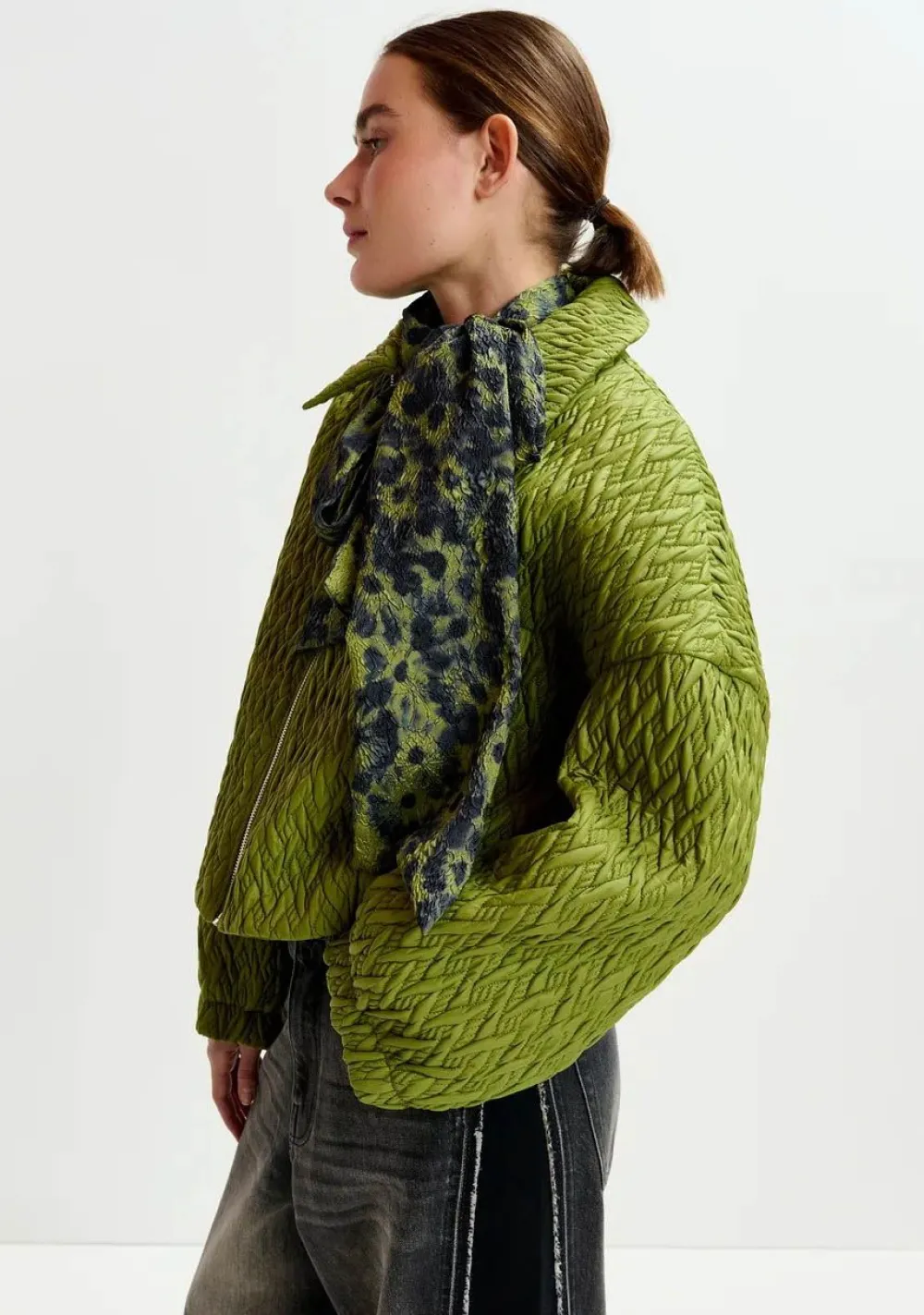 Blazers & Jasjes|Jassen>ESSENTIEL ANTWERP BOMBERJACK Groen