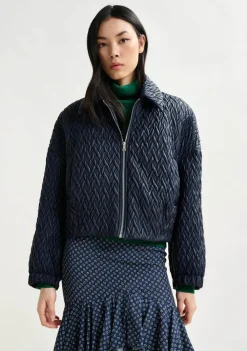 Blazers & Jasjes|Jassen><noscript><img width=