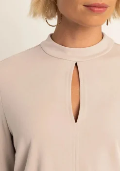 Blouses><noscript><img width=