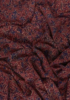 Shirts><noscript><img width=