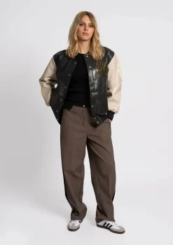 Jassen|Blazers & Jasjes><noscript><img width=