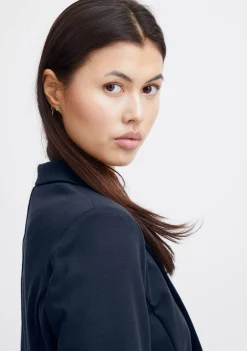 Blazers & Jasjes><noscript><img width=