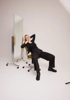 Blazers & Jasjes><noscript><img width=