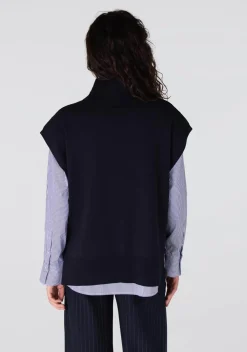 Truien><noscript><img width=