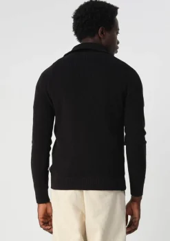 Truien><noscript><img width=