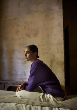 Truien><noscript><img width=