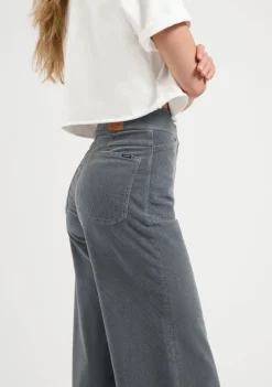 Broeken><noscript><img width=