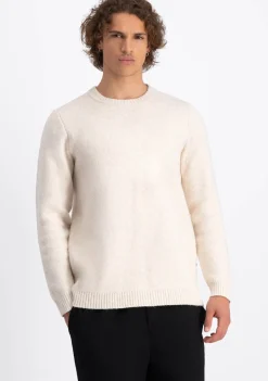 Truien><noscript><img width=