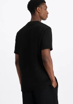 T-Shirts><noscript><img width=