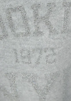 Truien><noscript><img width=