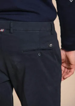 Broeken><noscript><img width=