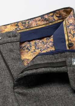 Broeken><noscript><img width=