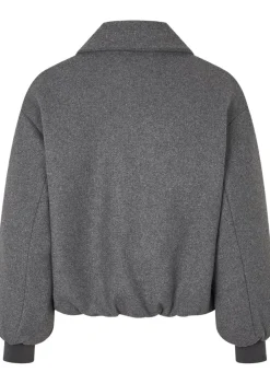 Blazers & Jasjes|Jassen><noscript><img width=