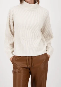 Truien><noscript><img width=