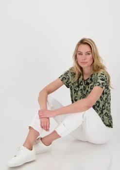 Shirts><noscript><img width=