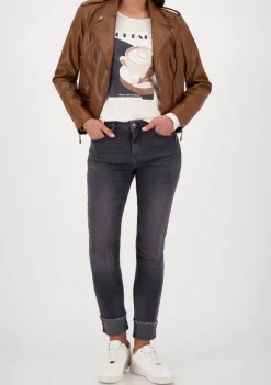 Shirts><noscript><img width=