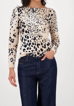 Shirts><noscript><img width=