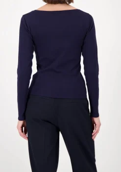 Shirts><noscript><img width=