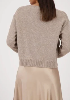 Truien><noscript><img width=