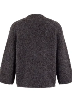 Truien><noscript><img width=