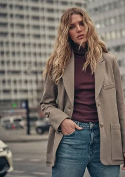 Pakken & Co-Ords|Blazers & Jasjes>MOSMOSH BLAZER Beige