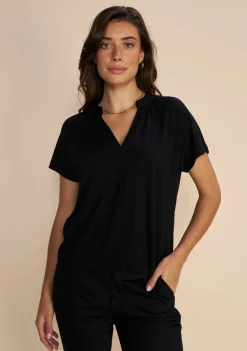 Shirts><noscript><img width=