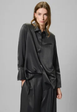 Blouses><noscript><img width=