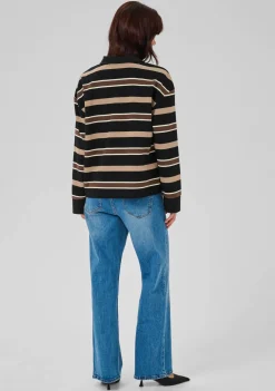 Truien><noscript><img width=